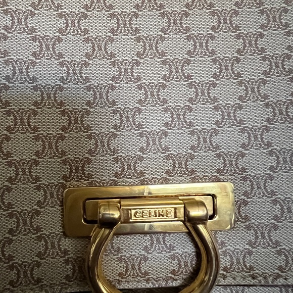 Authentic Vintage Celine crossbody bag. In good condition. - Picture 8 of 13